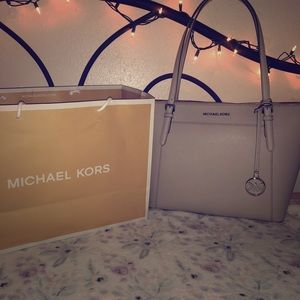 Michael Kors Ciara Large TZ Tote